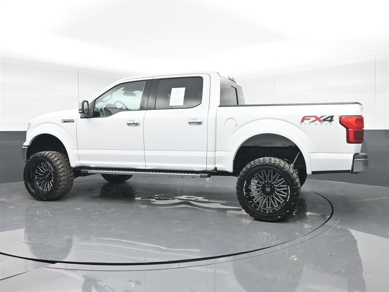 Ford F-150 Lariat SuperCrew 6.5-ft. Bed 4WD 2019