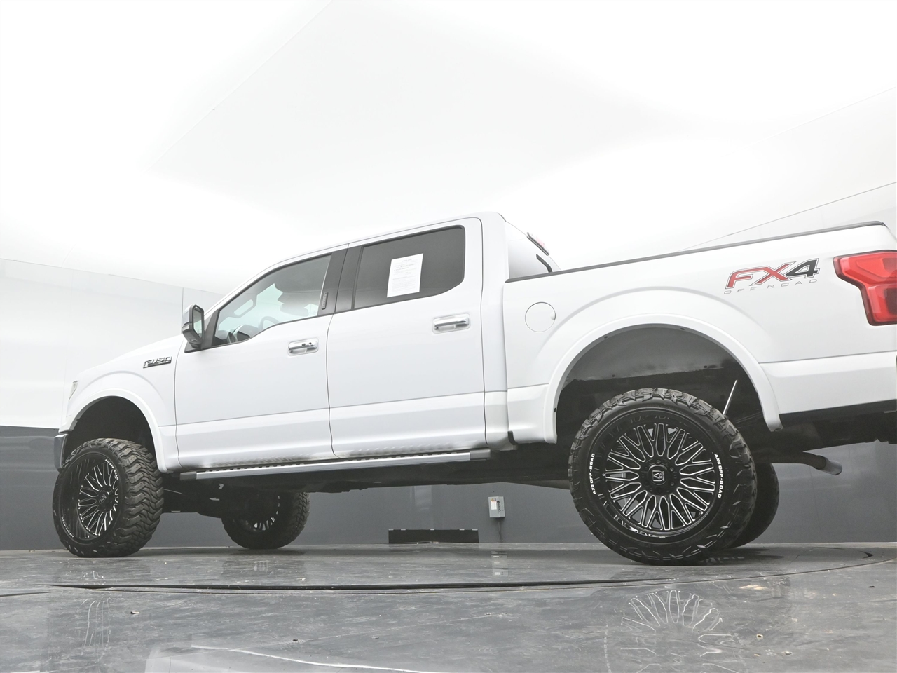 Ford F-150 Lariat SuperCrew 6.5-ft. Bed 4WD 2019