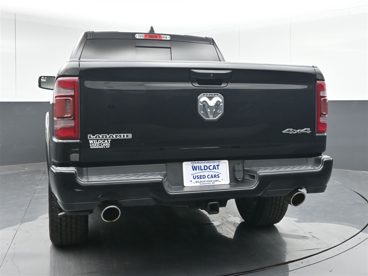 RAM 1500 Laramie Crew Cab SWB 4WD 2020