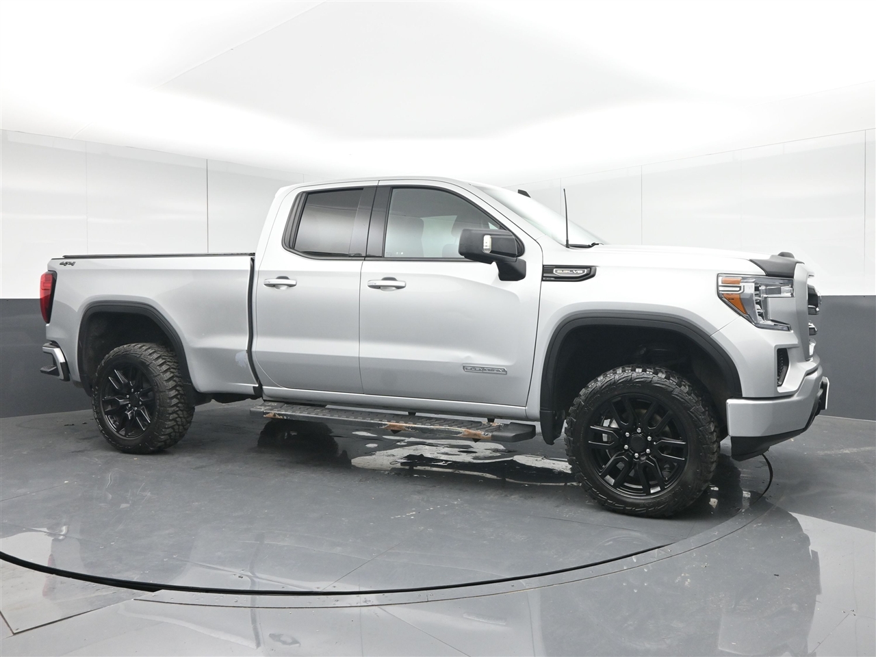 GMC Sierra 1500 Elevation Double Cab 4WD 2020