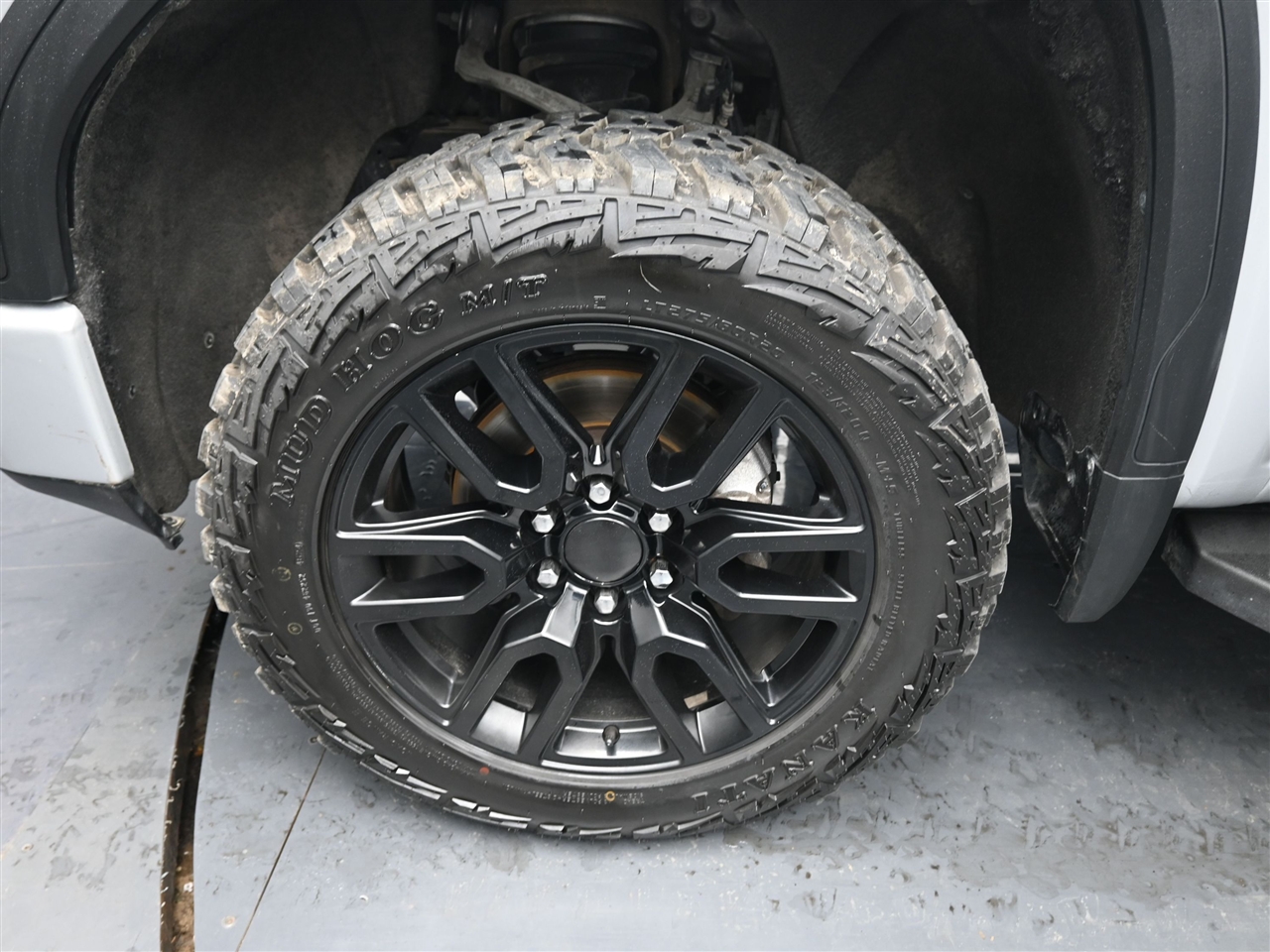 GMC Sierra 1500 Elevation Double Cab 4WD 2020