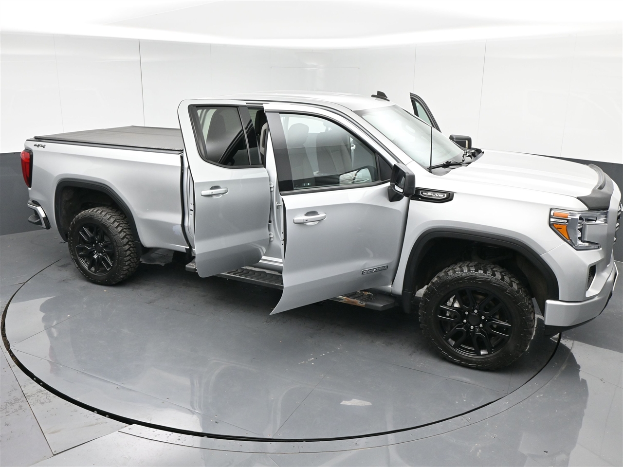 GMC Sierra 1500 Elevation Double Cab 4WD 2020