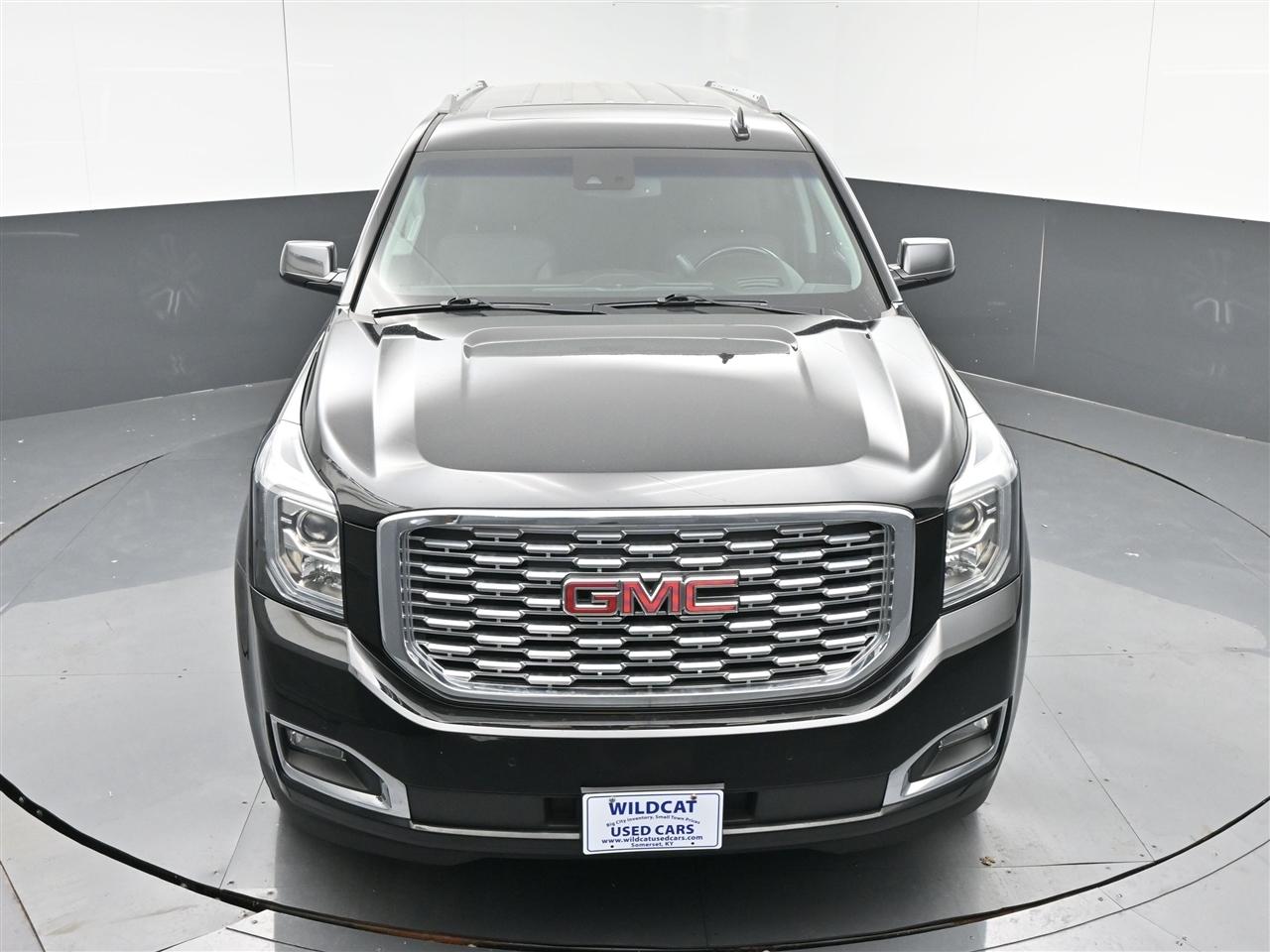 GMC Yukon XL Denali 4WD 2018