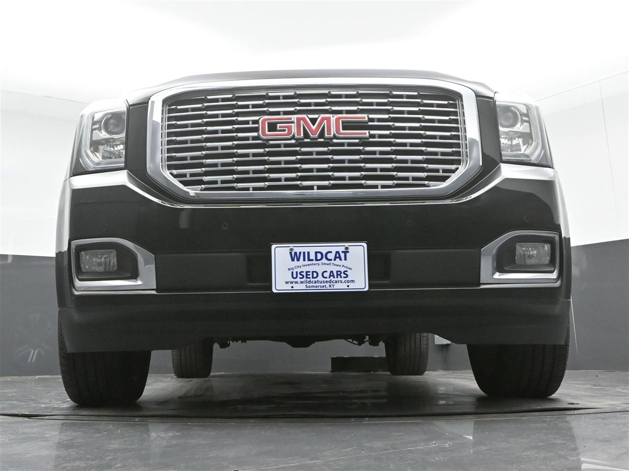 GMC Yukon XL Denali 4WD 2018