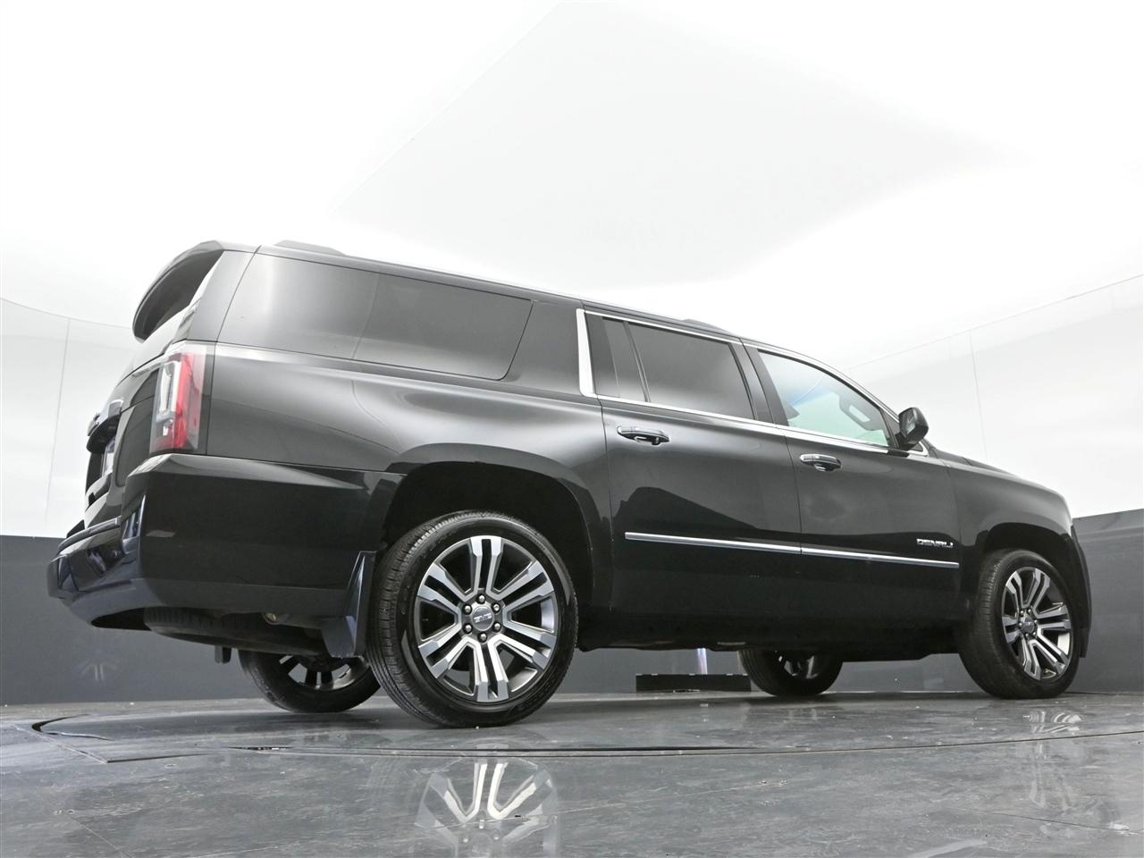 GMC Yukon XL Denali 4WD 2018