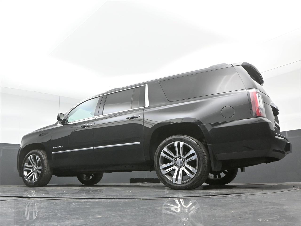 GMC Yukon XL Denali 4WD 2018