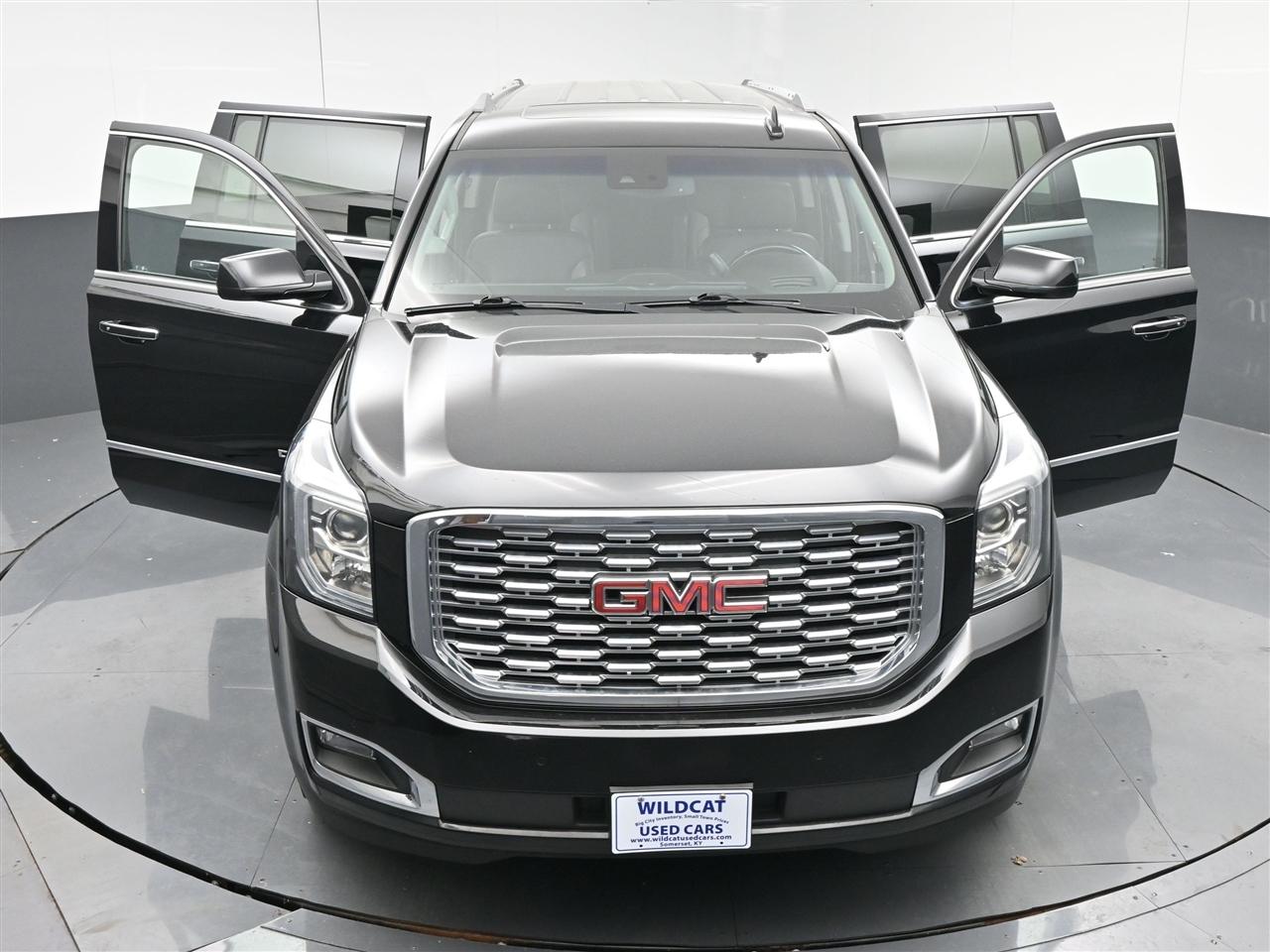 GMC Yukon XL Denali 4WD 2018