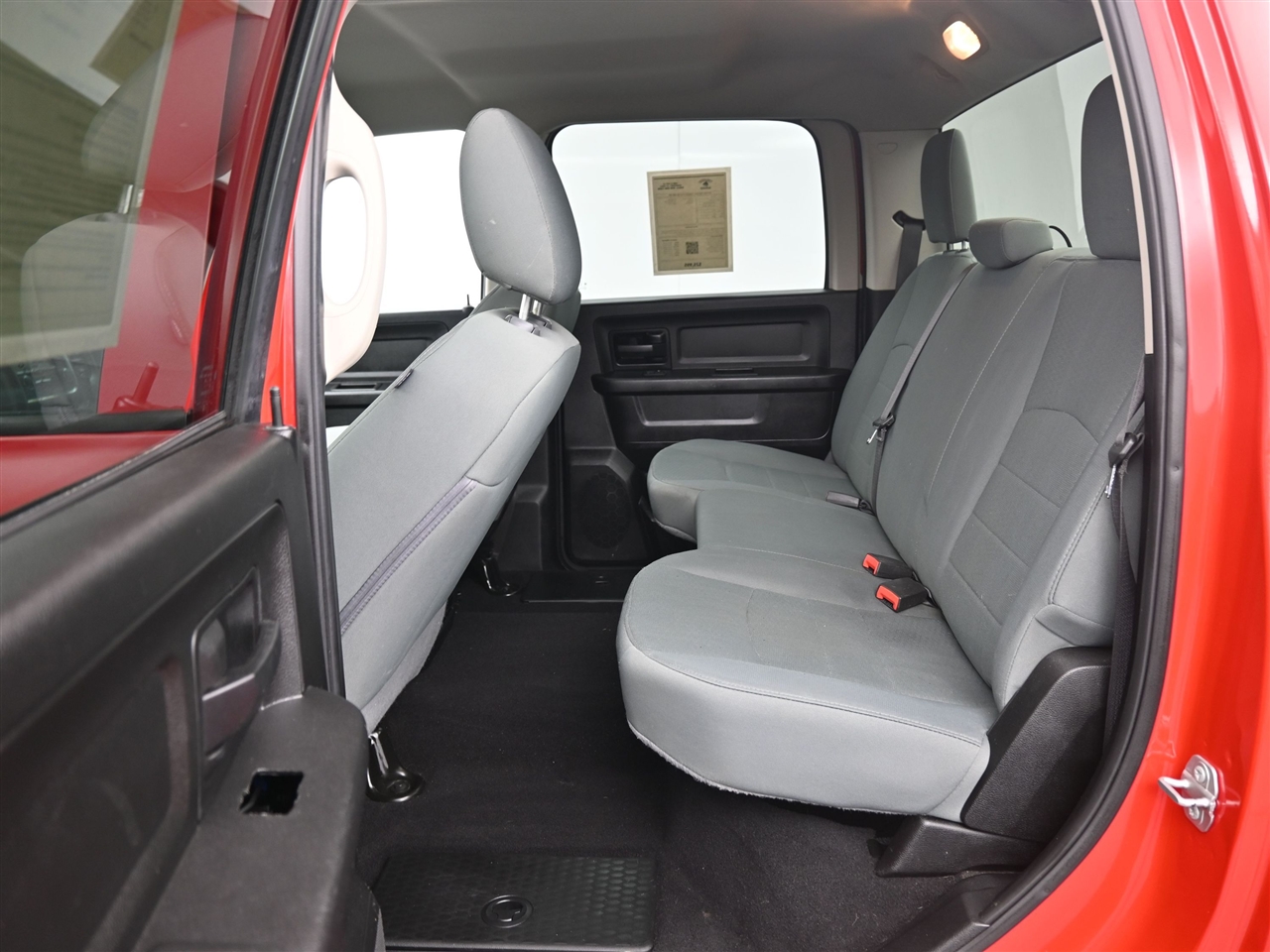 RAM 1500 Classic Tradesman Crew Cab SWB 4WD 2019