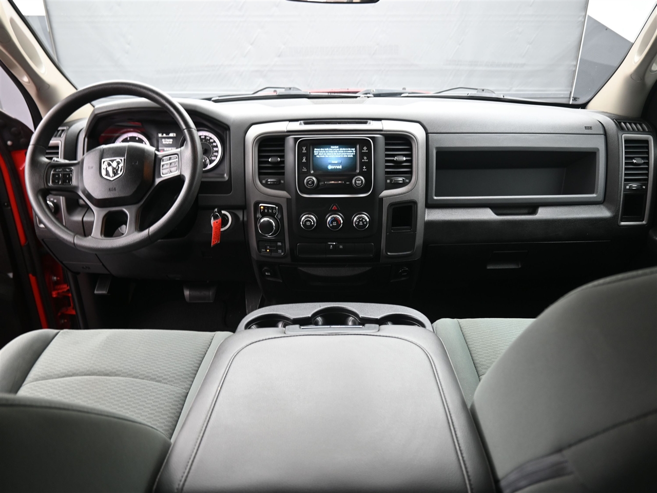 RAM 1500 Classic Tradesman Crew Cab SWB 4WD 2019