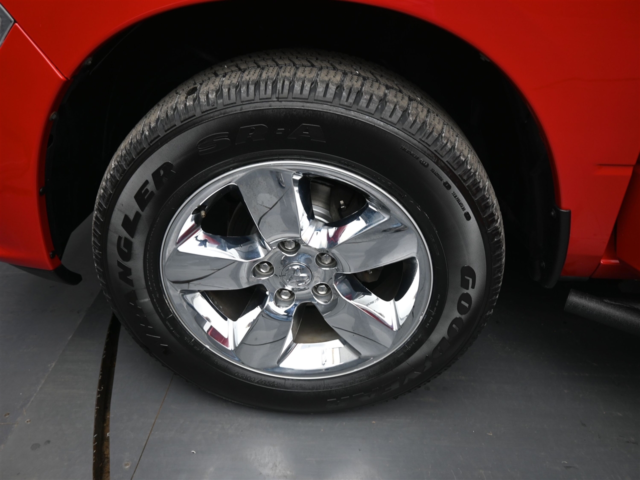 RAM 1500 Classic Tradesman Crew Cab SWB 4WD 2019