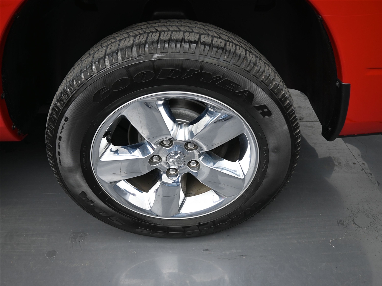 RAM 1500 Classic Tradesman Crew Cab SWB 4WD 2019