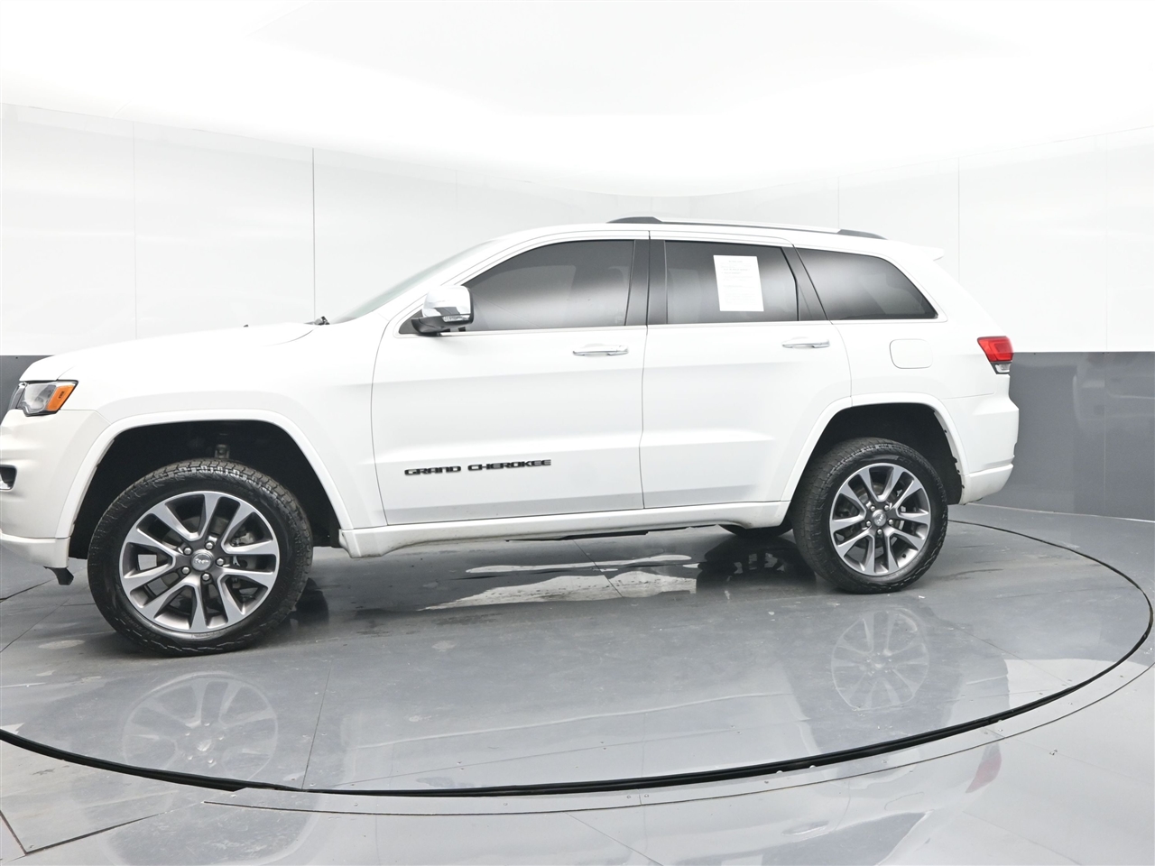 Jeep Grand Cherokee Overland 4WD 2018