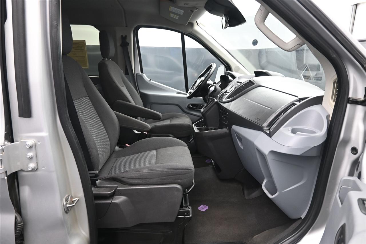 Ford Transit 350 Wagon Low Roof XLT 60/40 Pass. 148-in. WB 2016