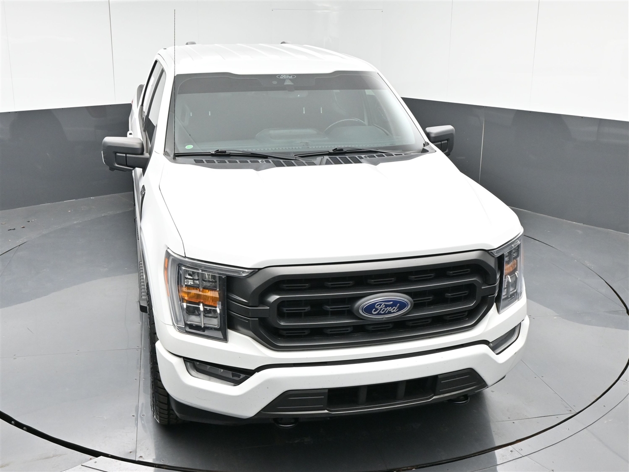 Ford F-150 XLT SuperCrew 5.5-ft. Bed 4WD 2021