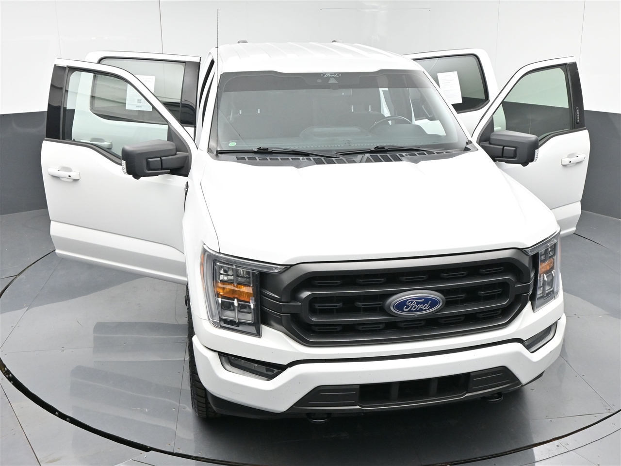 Ford F-150 XLT SuperCrew 5.5-ft. Bed 4WD 2021