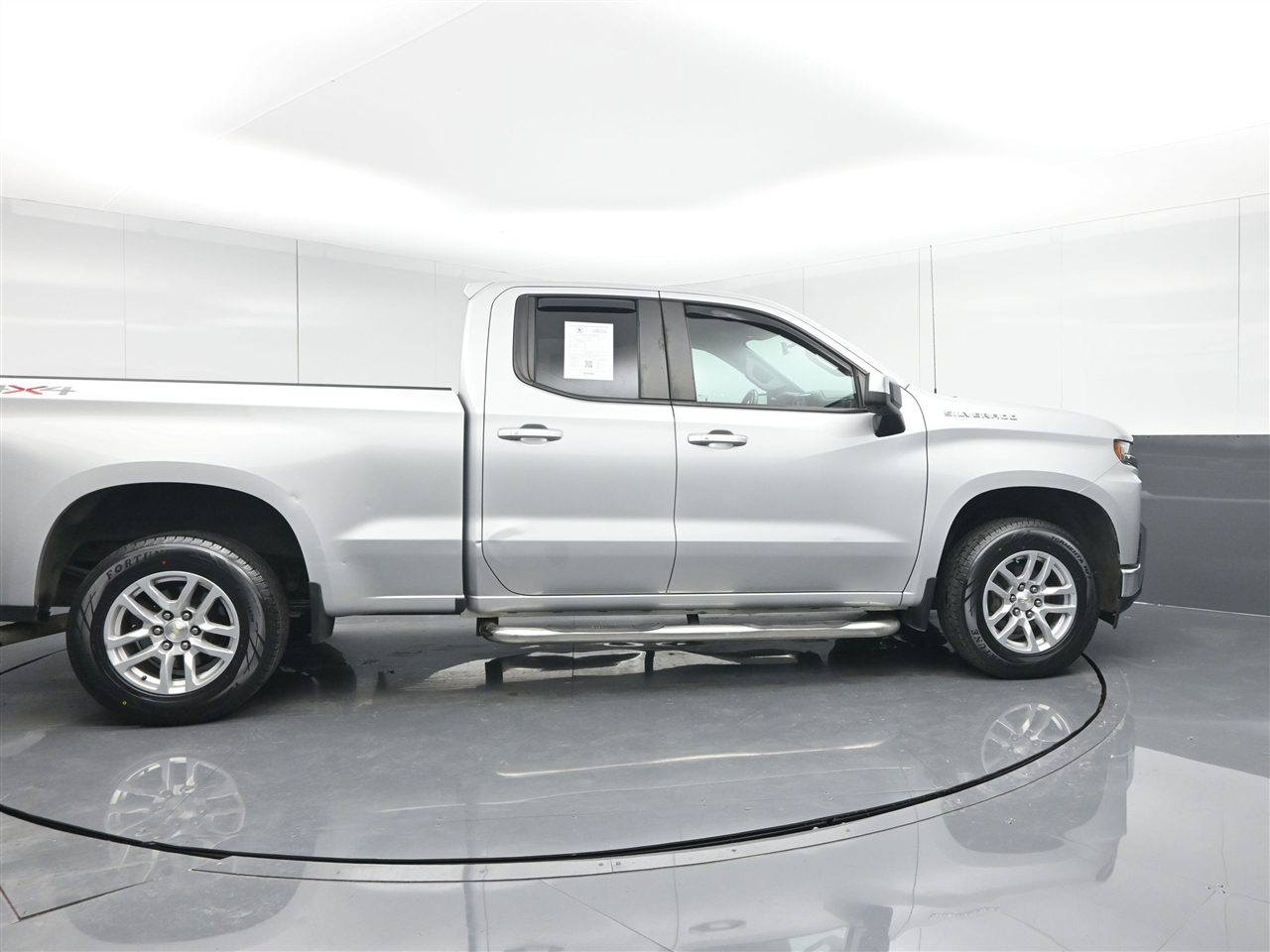 Chevrolet Silverado 1500 LT Double Cab 4WD 2019