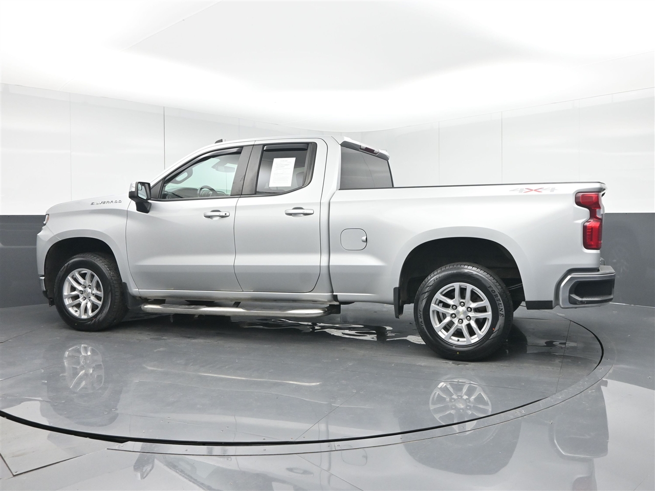 Chevrolet Silverado 1500 LT Double Cab 4WD 2019