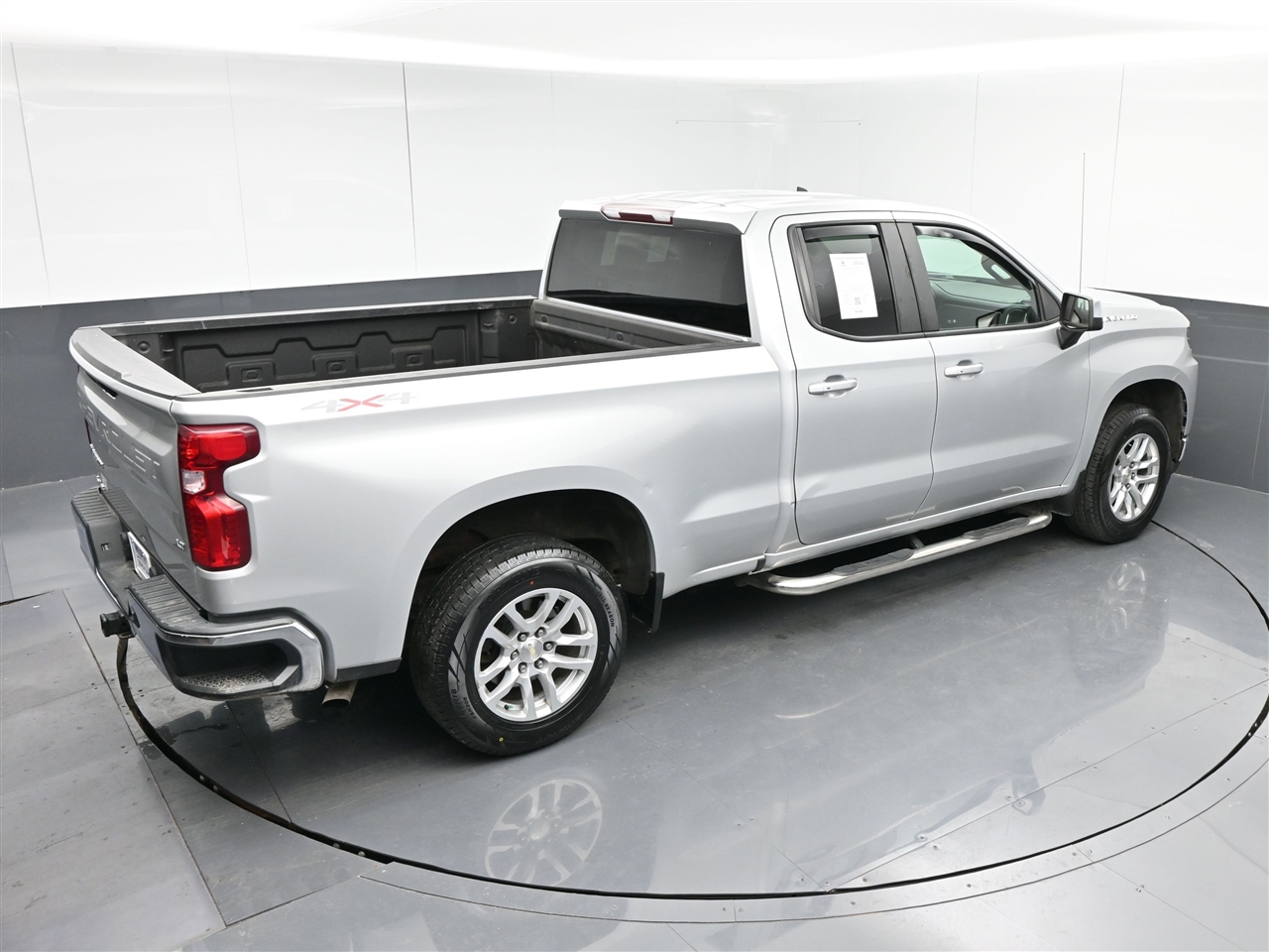 Chevrolet Silverado 1500 LT Double Cab 4WD 2019