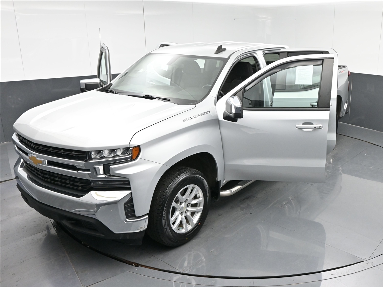 Chevrolet Silverado 1500 LT Double Cab 4WD 2019