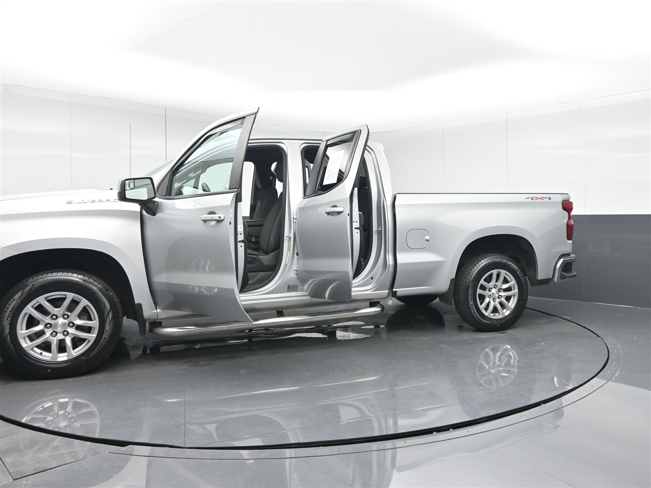 Chevrolet Silverado 1500 LT Double Cab 4WD 2019