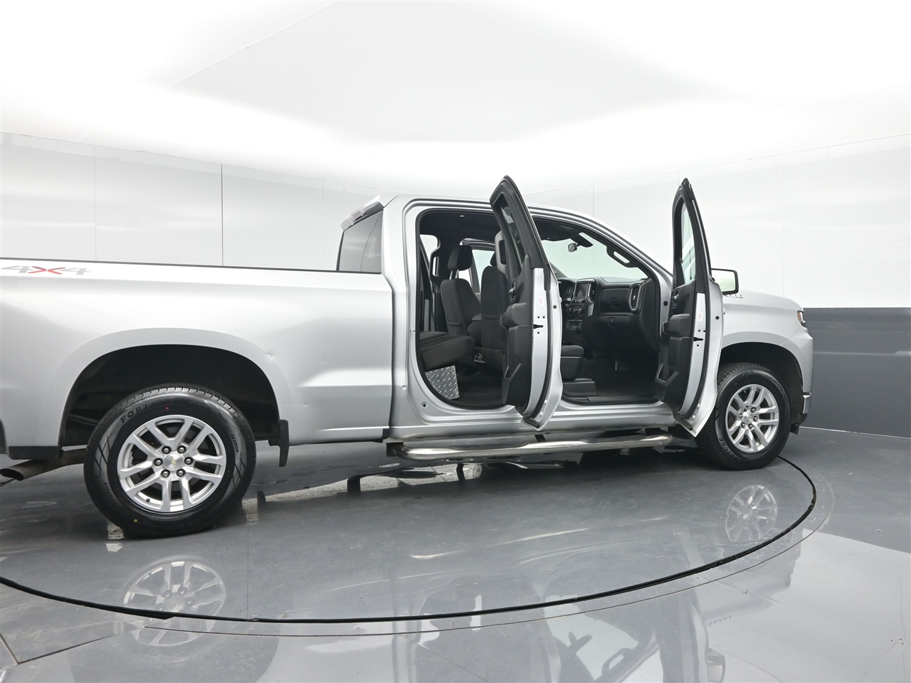 Chevrolet Silverado 1500 LT Double Cab 4WD 2019