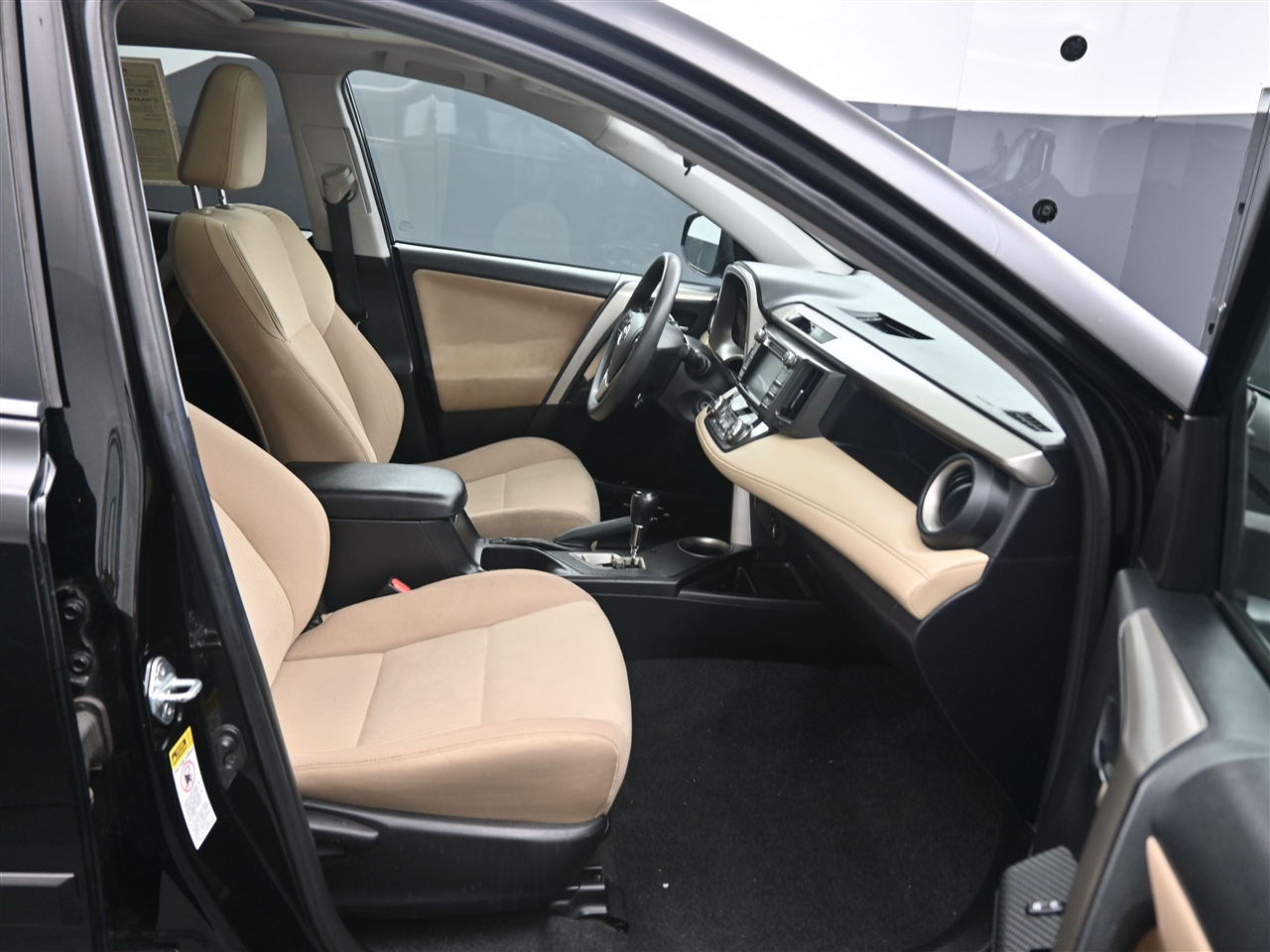 Toyota RAV4 XLE AWD 2015