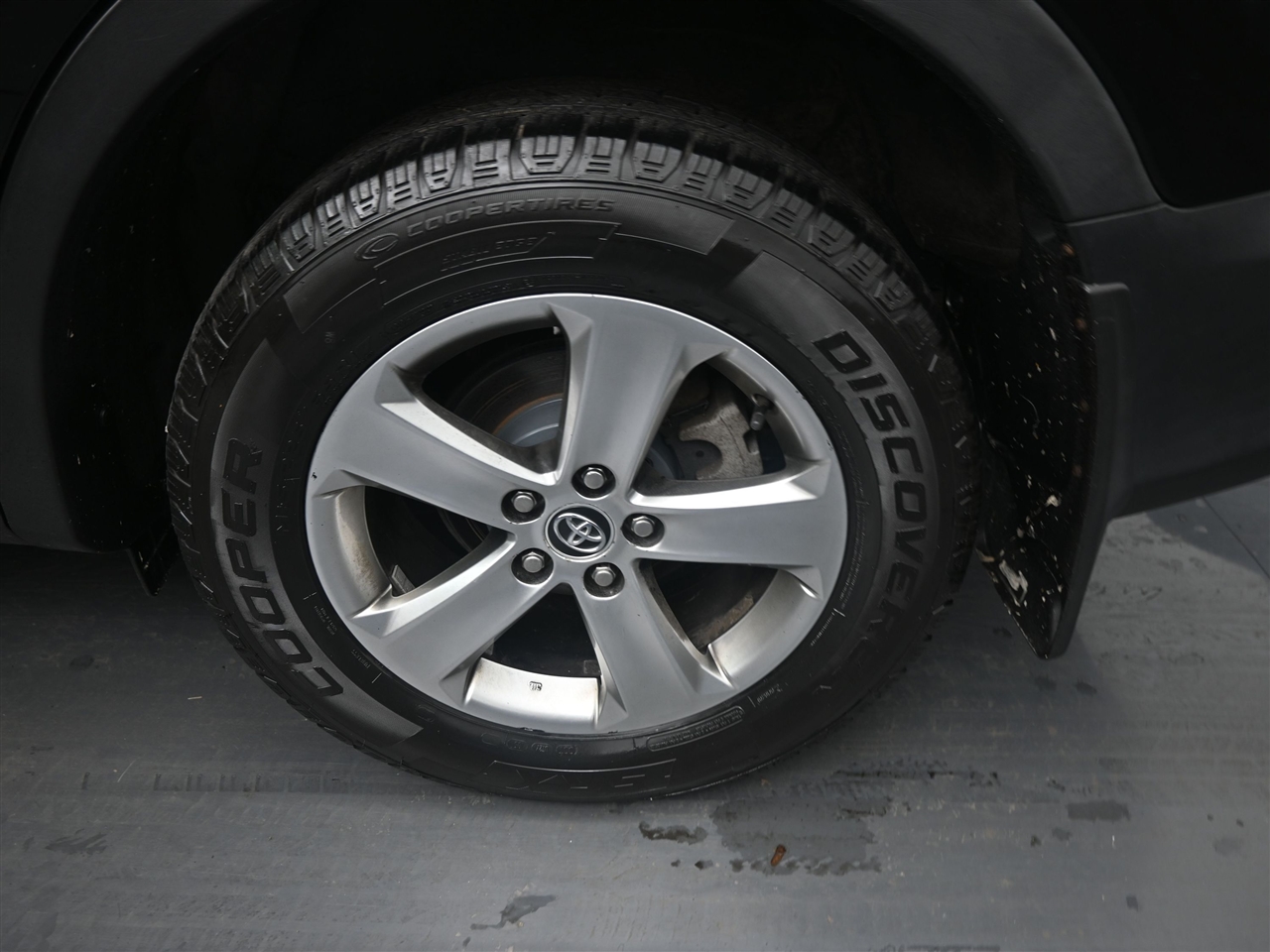 Toyota RAV4 XLE AWD 2015