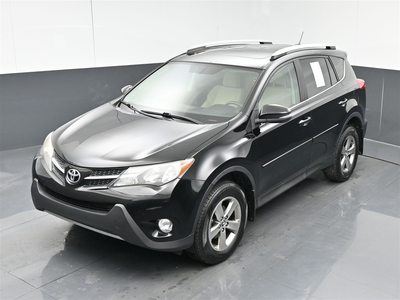 Toyota RAV4 XLE AWD 2015