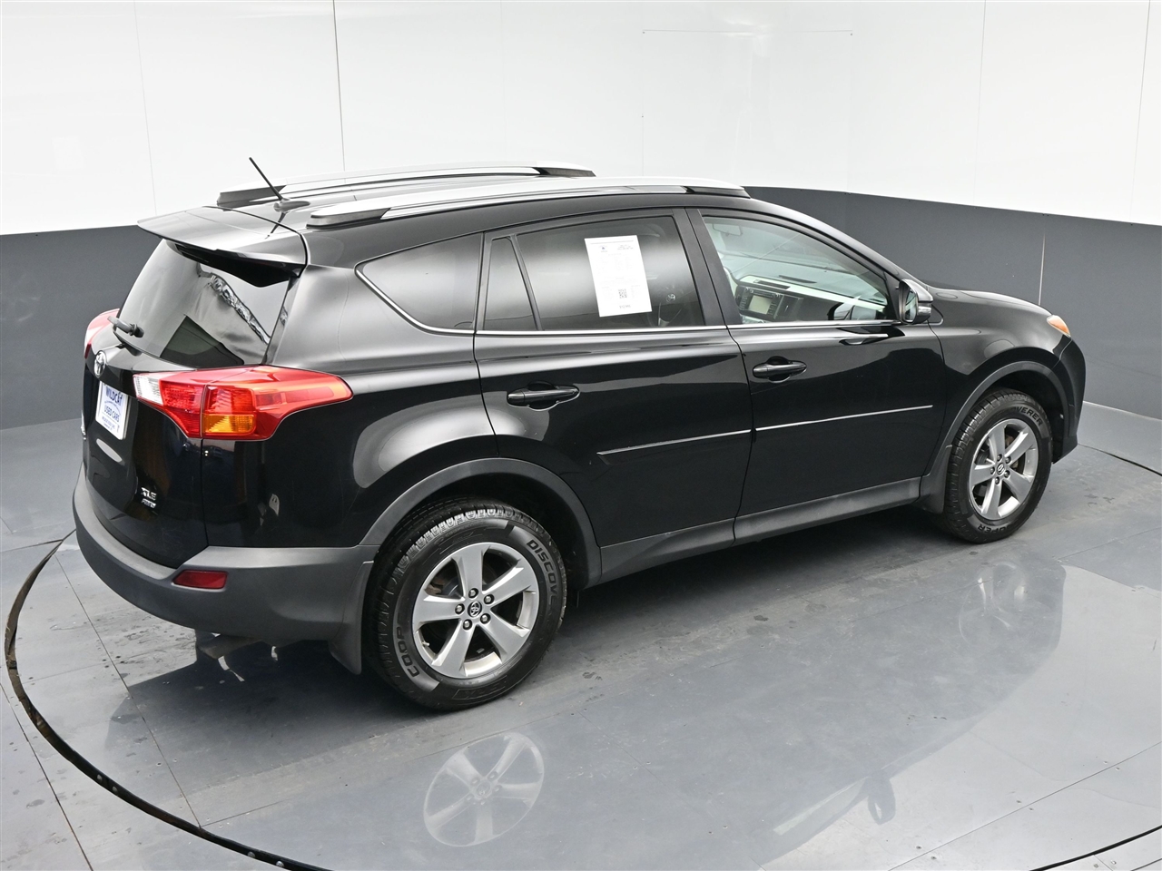 Toyota RAV4 XLE AWD 2015