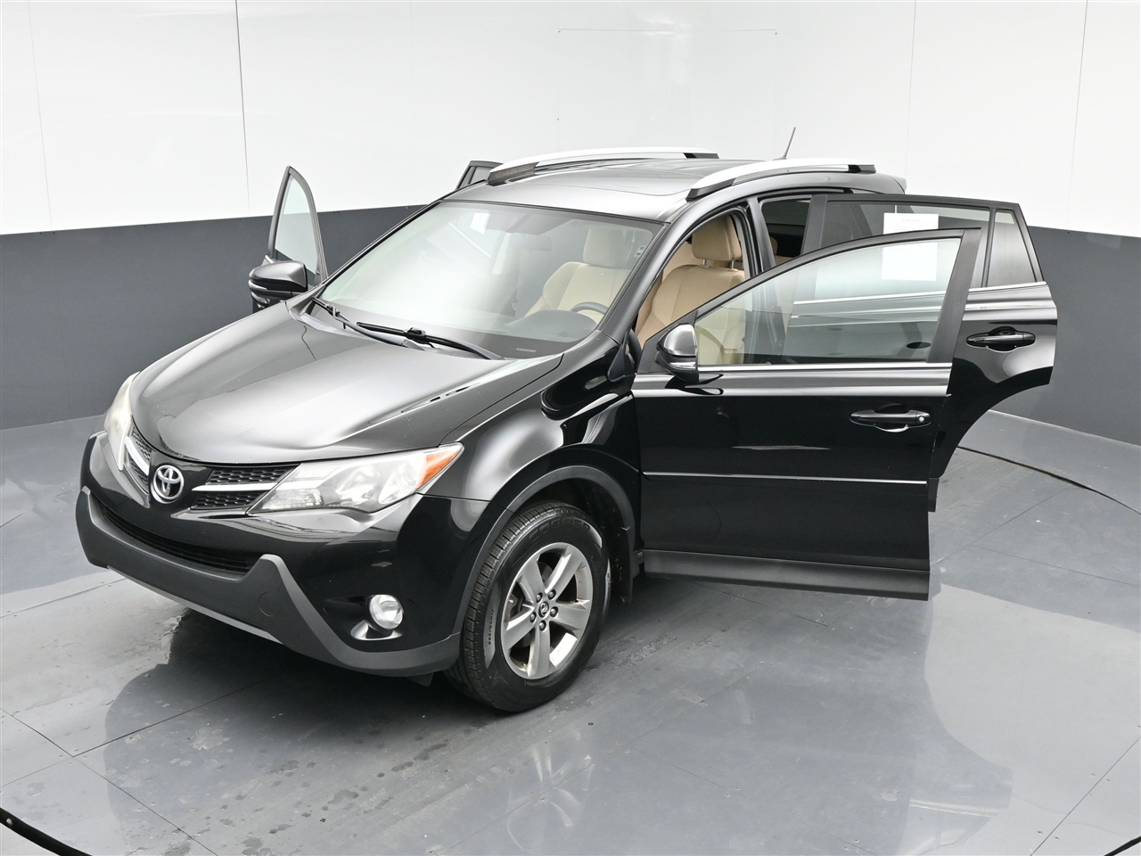 Toyota RAV4 XLE AWD 2015