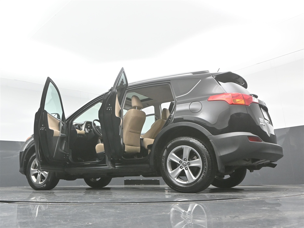 Toyota RAV4 XLE AWD 2015