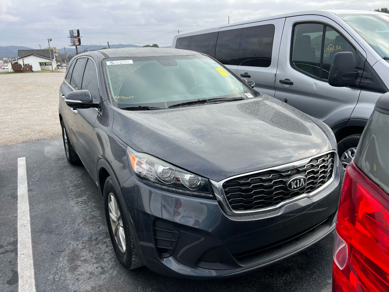 2019 Kia Sorento LX's photo