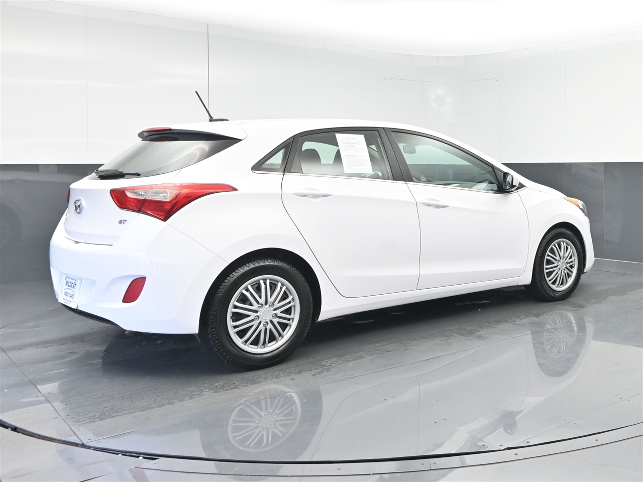 Hyundai Elantra GT A/T 2016