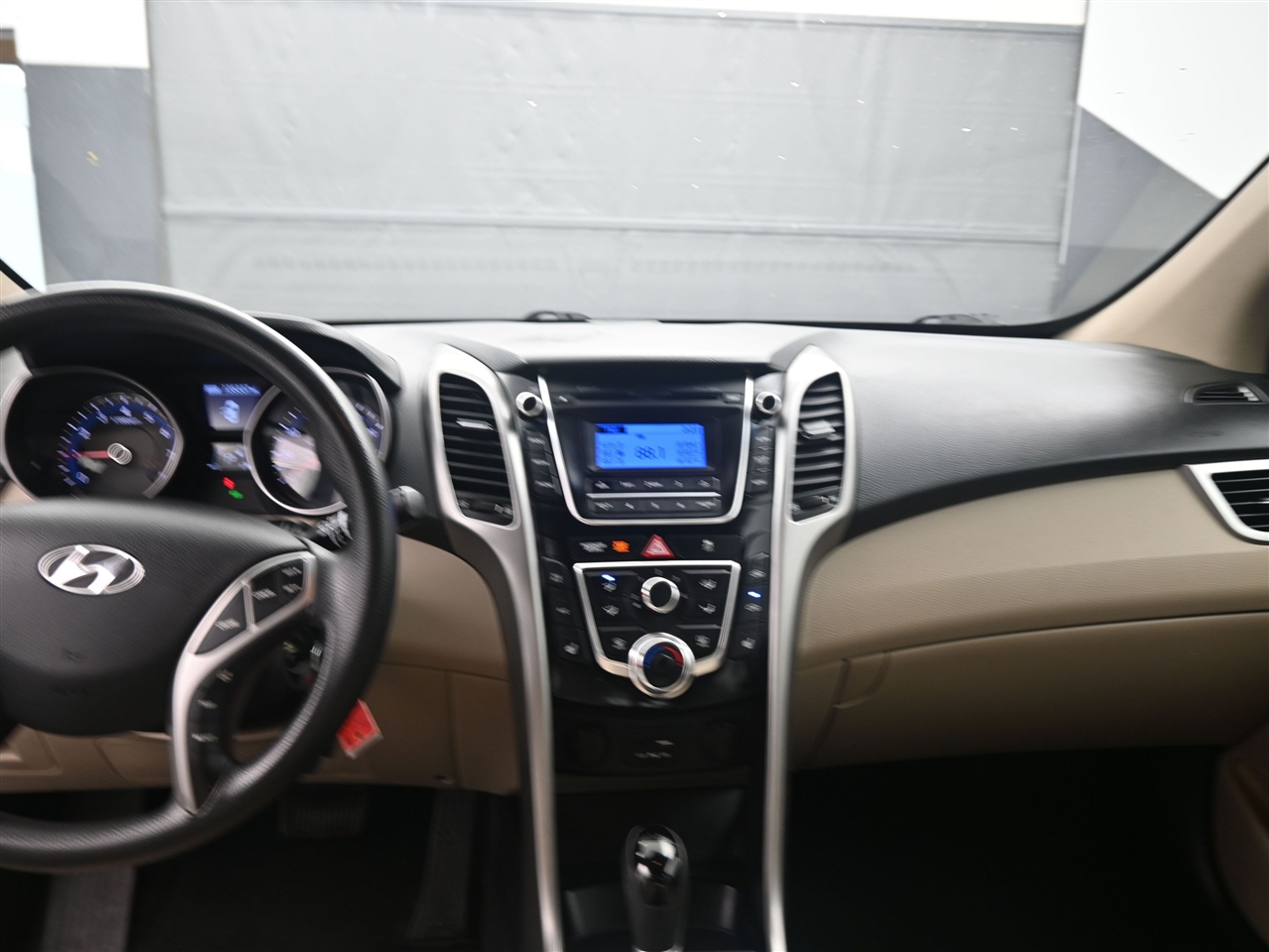 Hyundai Elantra GT A/T 2016