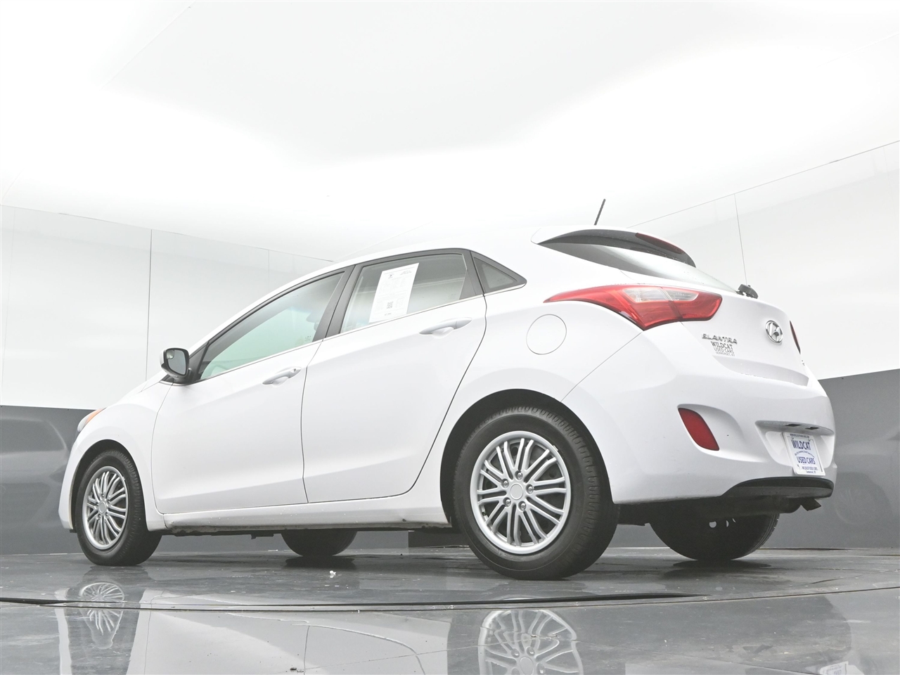 Hyundai Elantra GT A/T 2016