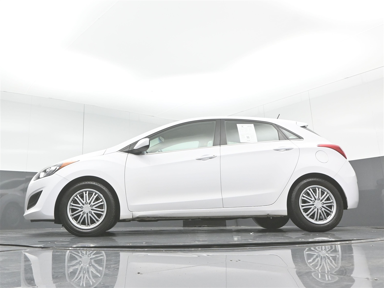 Hyundai Elantra GT A/T 2016