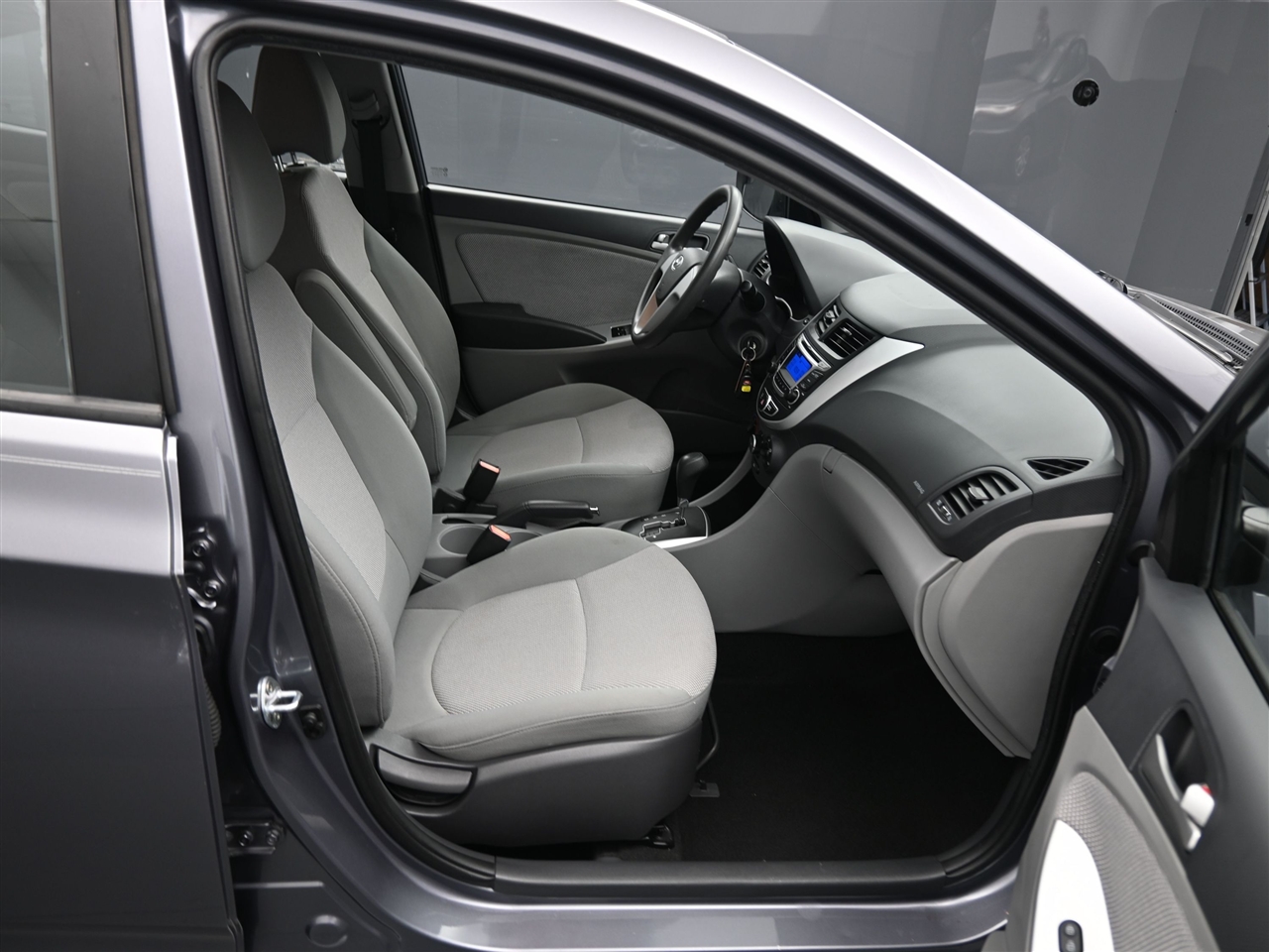 Hyundai Accent GLS 4-Door 2014