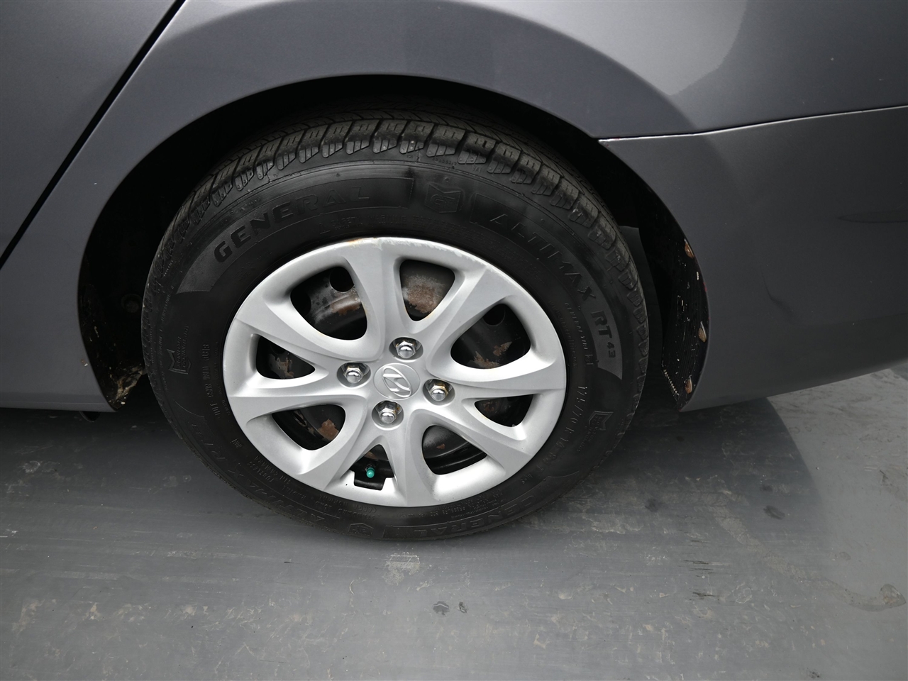 Hyundai Accent GLS 4-Door 2014