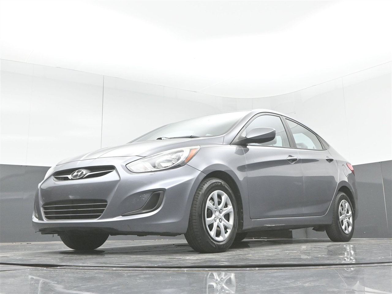 Hyundai Accent GLS 4-Door 2014