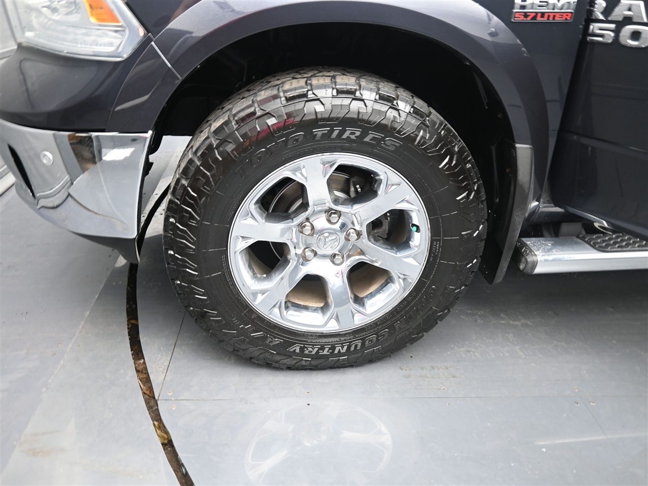 RAM 1500 Laramie Crew Cab SWB 4WD 2016