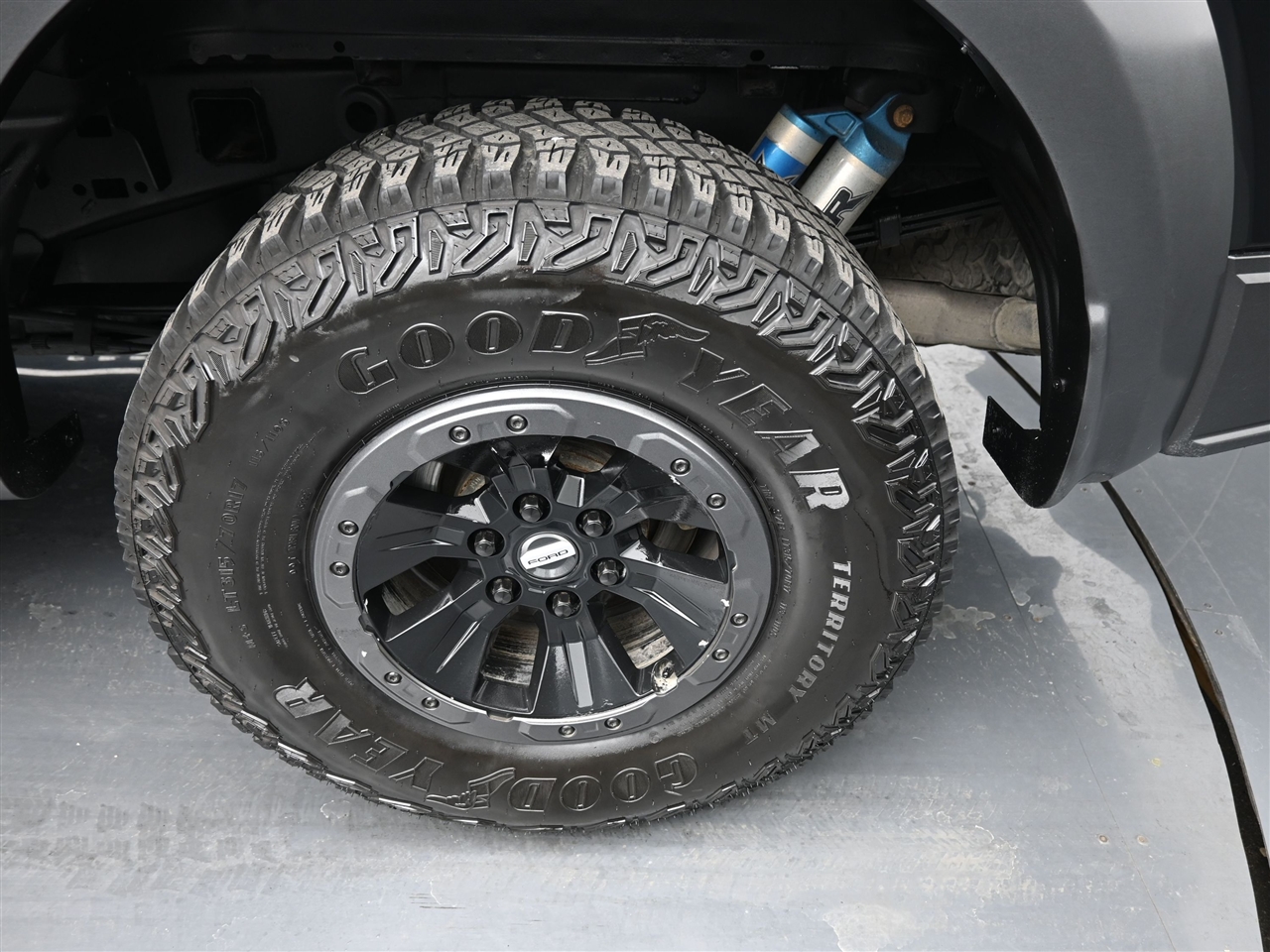 Ford F-150 Raptor SuperCrew 4WD 2017