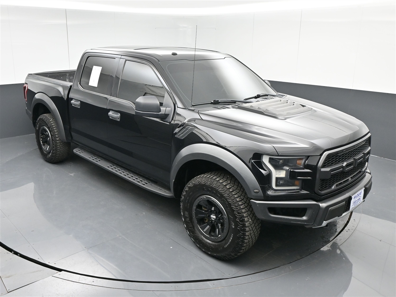 Ford F-150 Raptor SuperCrew 4WD 2017