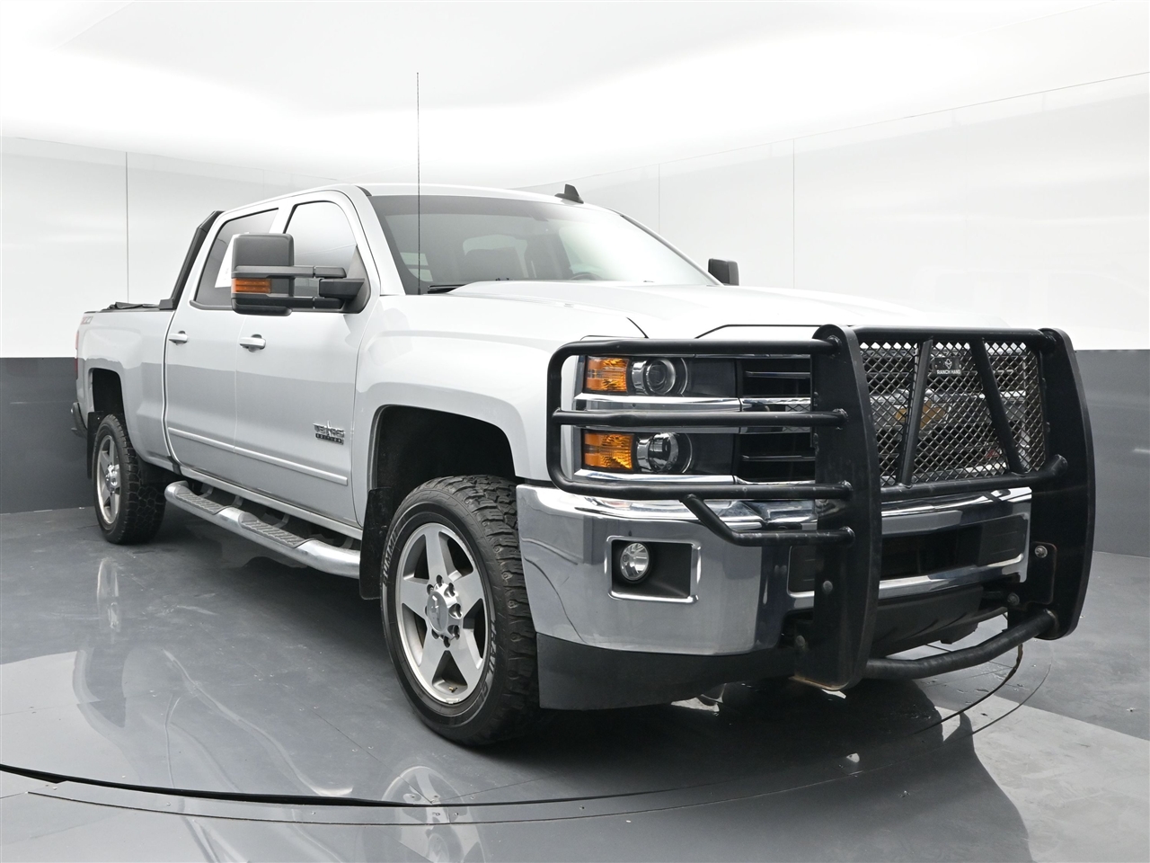 2019 Chevrolet Silverado 2500HD LT's photo