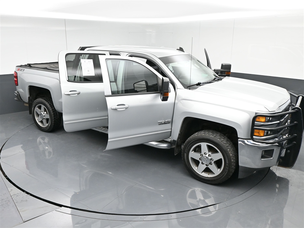 Chevrolet Silverado 2500HD LT Crew Cab Long Box 4WD 2019