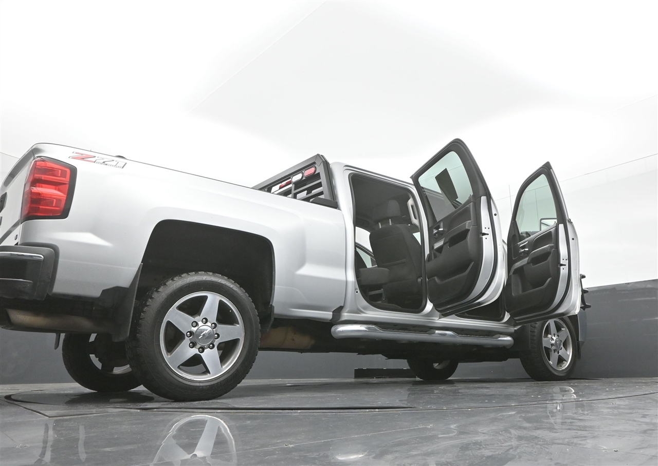 Chevrolet Silverado 2500HD LT Crew Cab Long Box 4WD 2019