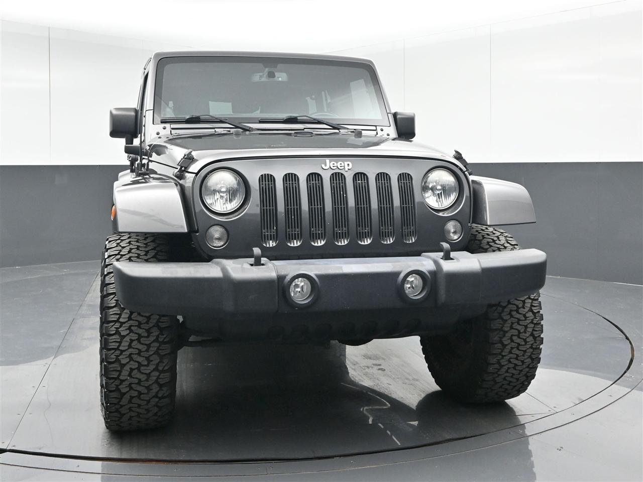 Jeep Wrangler Unlimited Sahara 4WD 2014