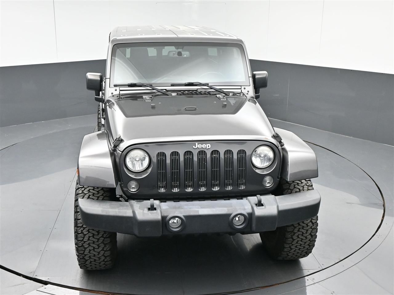Jeep Wrangler Unlimited Sahara 4WD 2014