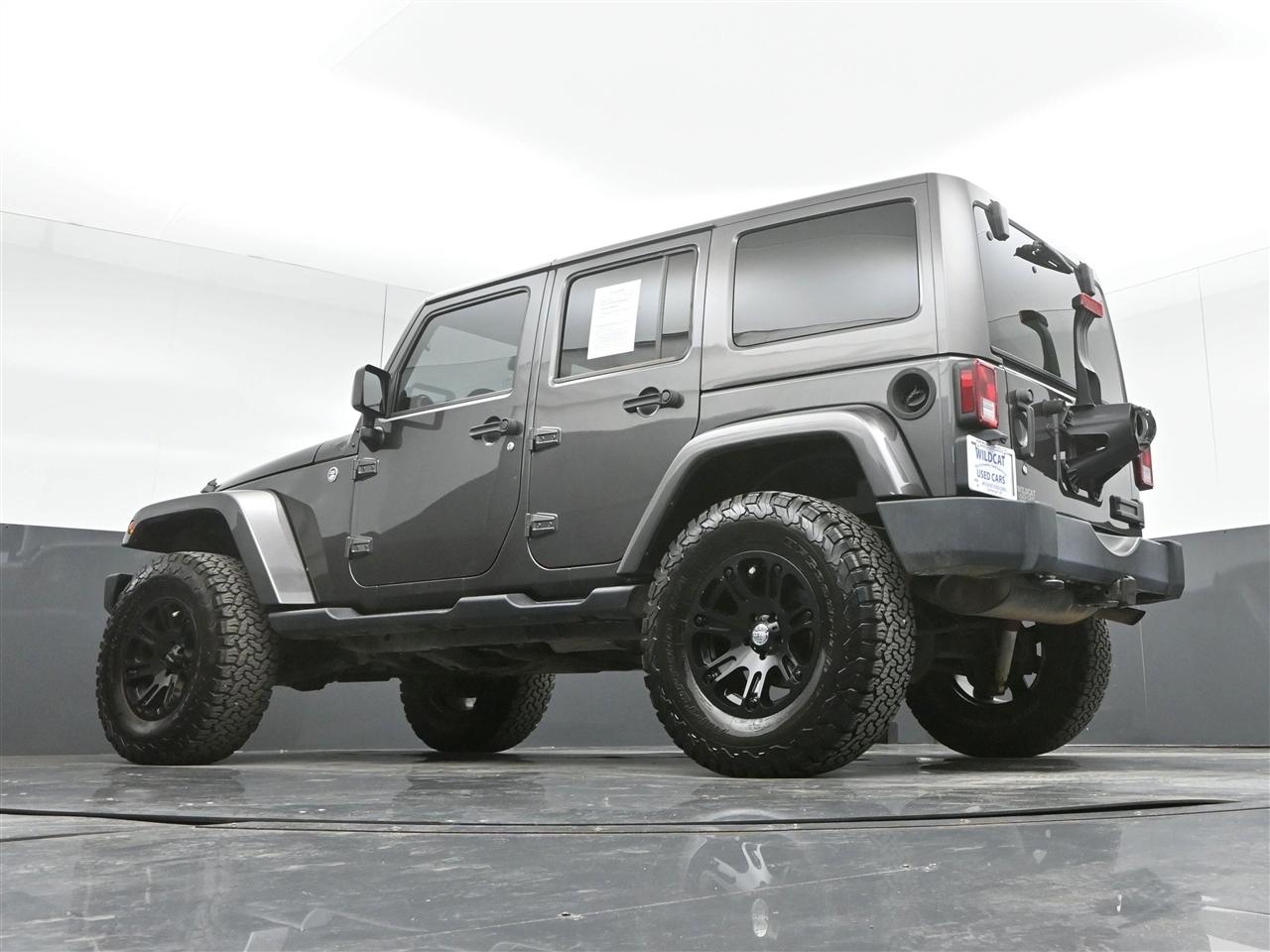 Jeep Wrangler Unlimited Sahara 4WD 2014