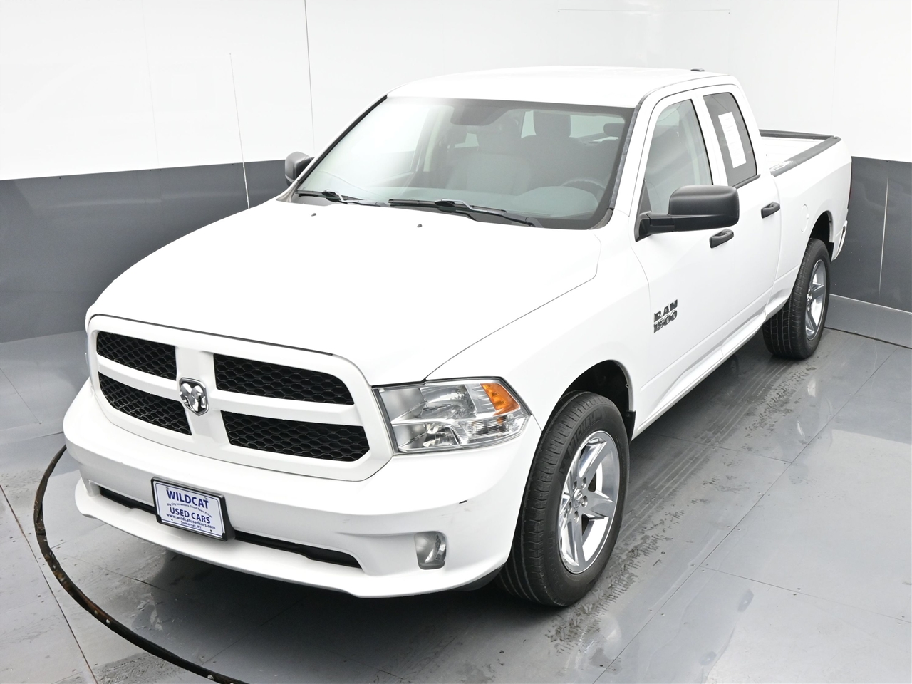 RAM 1500 Tradesman Quad Cab 4WD 2018