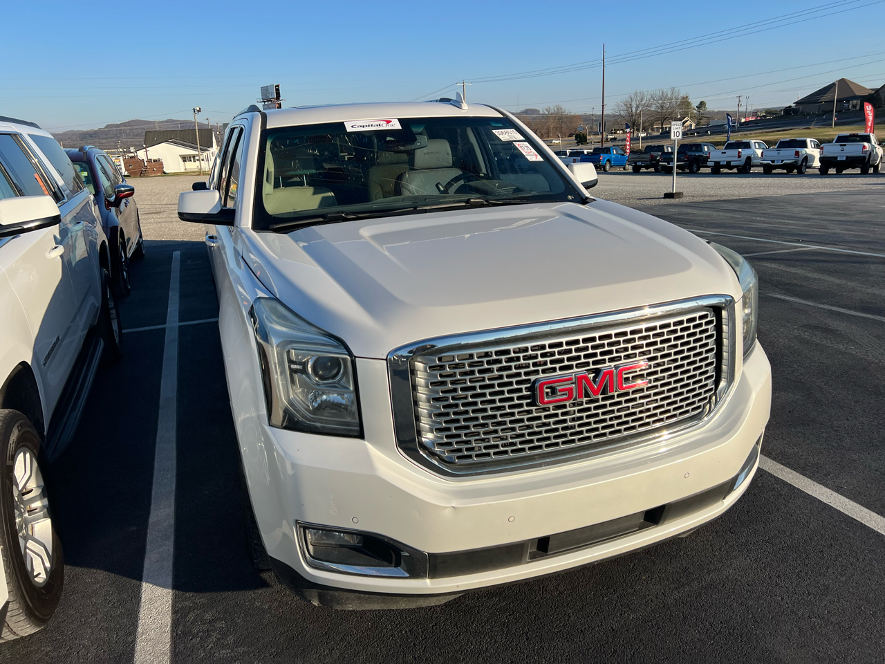 2017 GMC Yukon XL Denali's photo